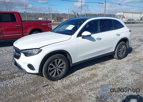 2024 Mercedes-Benz Glc 300 4Matic Suv z USA, uszkodzony, nr VIN W1NKM4HB6RF220952